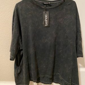 NWT  boohoo Oversized Acid Wash T-shirt